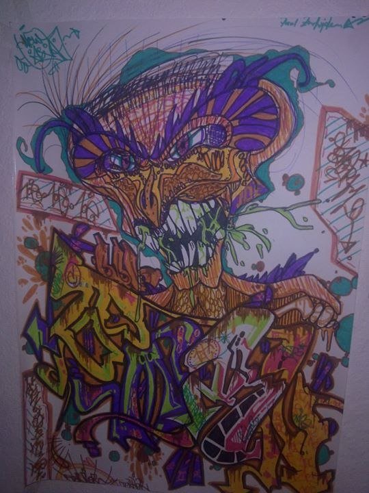 Graffiti Sketch in Dresden - Photo by zeiger - Born (2013)