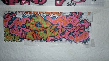 Graffiti Sketch in Dresden - Photo by zeiger - PSR (2013)