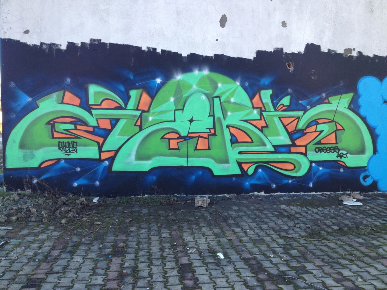 Graffiti Wall in Istanbul - Photo by zerkeizze - zerk (2016)