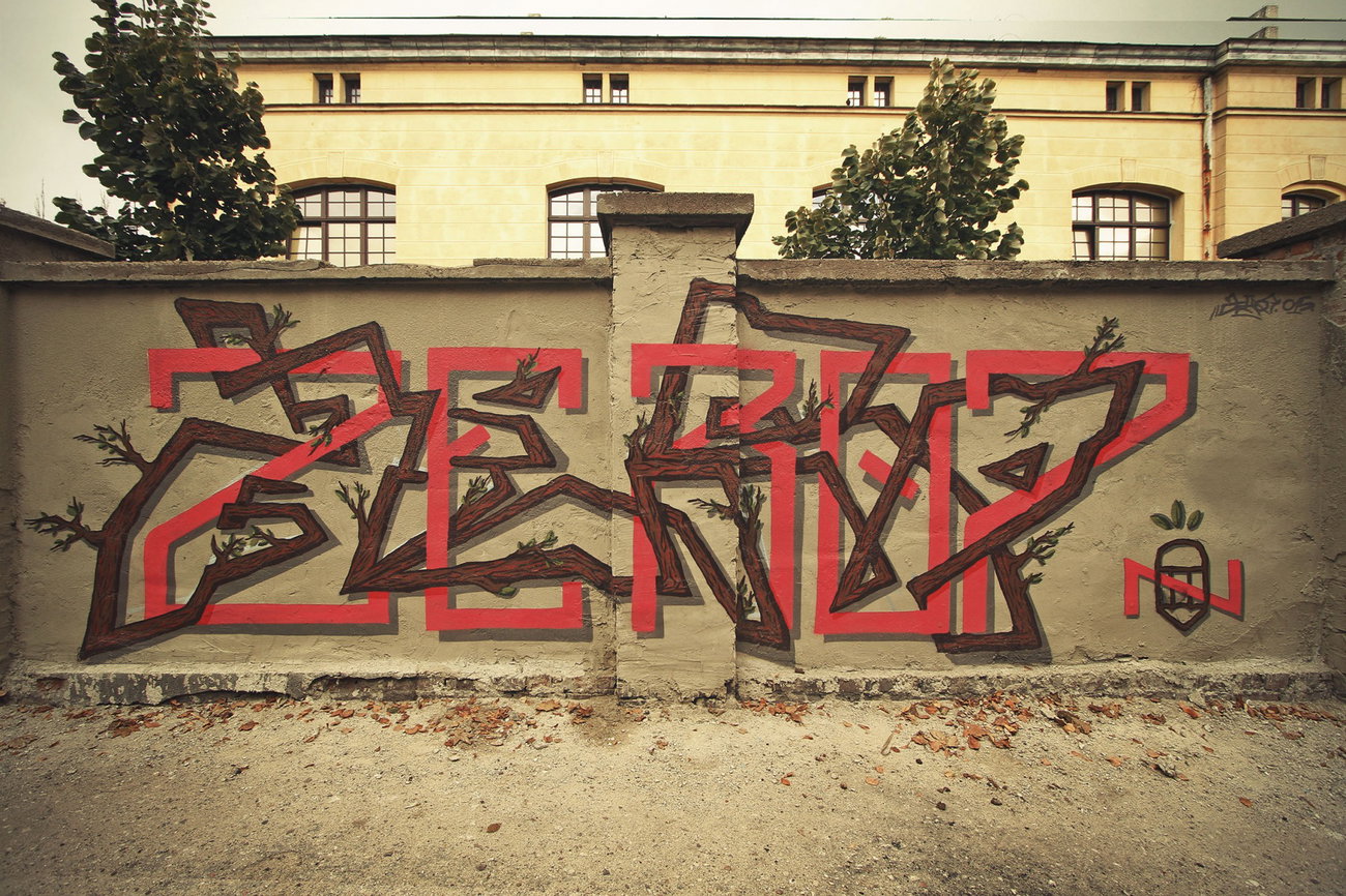 Graffiti Wall - Photo by zero7 - Zero7, Nerds, Ams (2015)