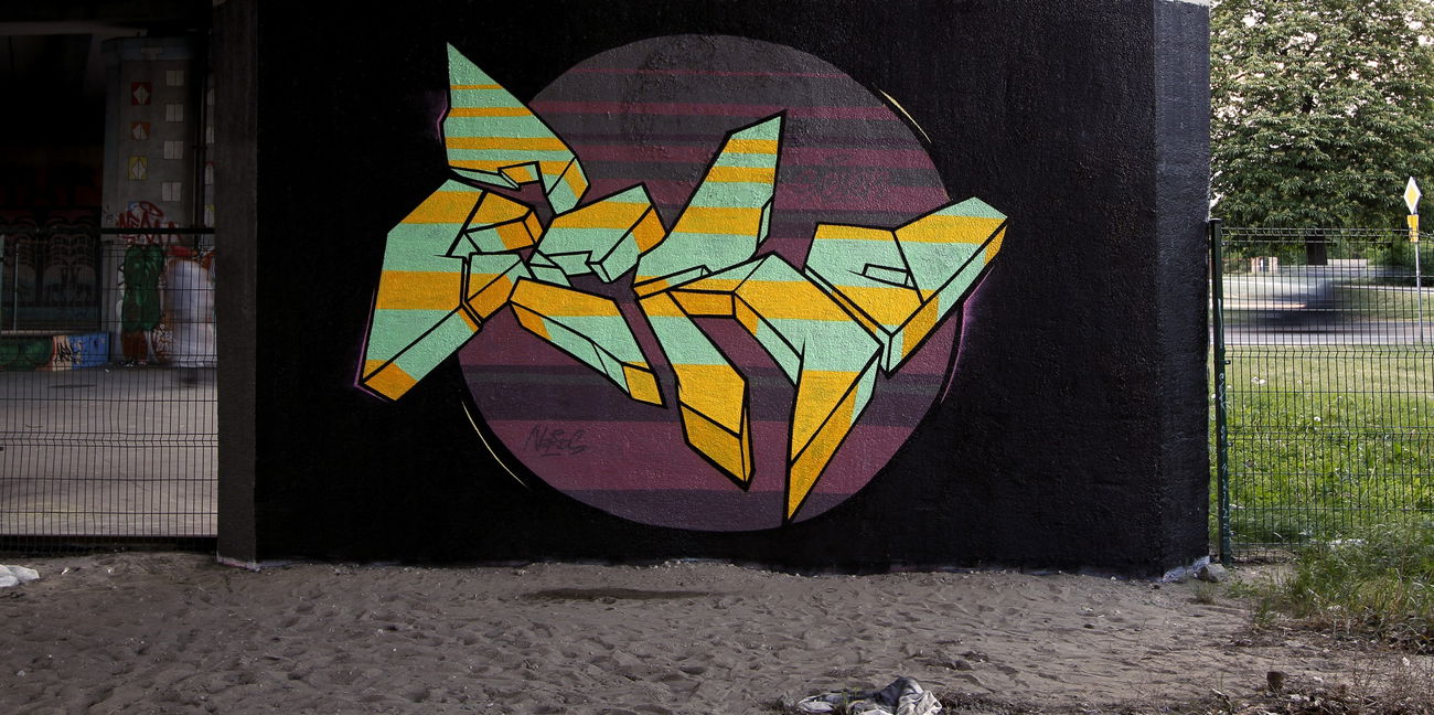 Graffiti Wall - Photo by zero7 - Zero7, Nerds, AMS (2015)