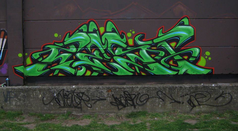 Graffiti Wall in Bremen - Photo by zest83 - zest, zest83, sector (2010)