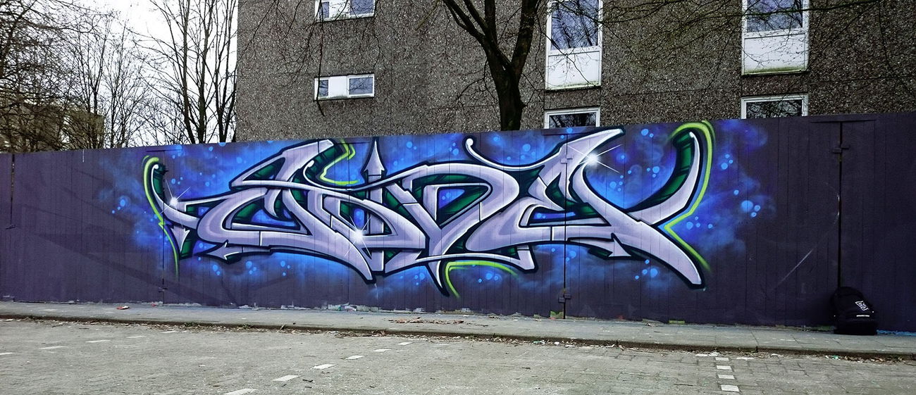 Graffiti Wall - Photo by zest83 (2016)