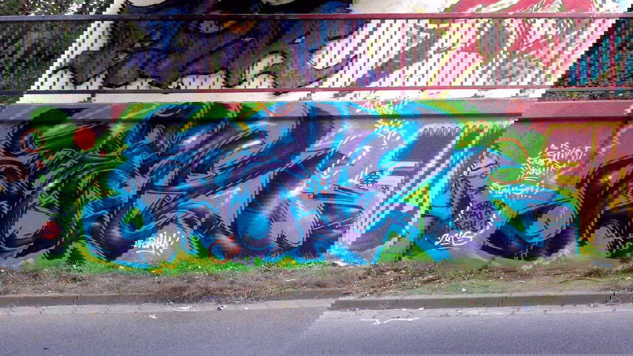 Graffiti Wall - Photo by ziek - ziek (2013)