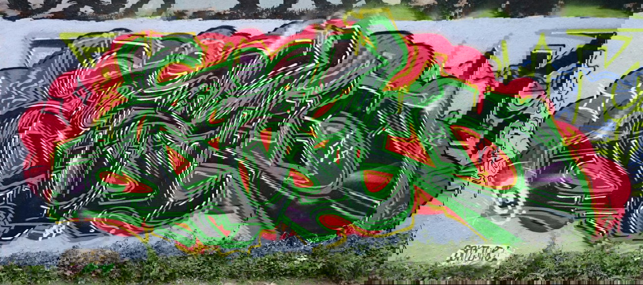 Graffiti Wall - Photo by ziek - ziek (2014)