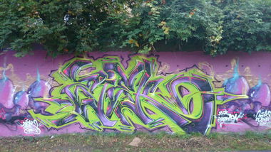 Graffiti Wall - Photo by ziek - ziek, clockwork (2014)