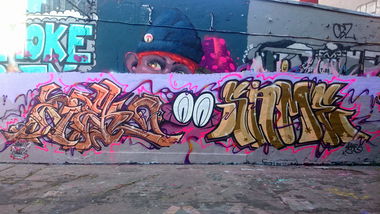 Graffiti Wall - Photo by ziek - ziek, same