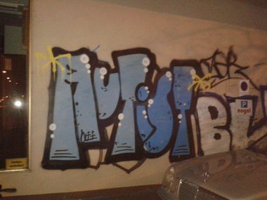 Graffiti Wall - Photo by ziemlichwarm - Autist