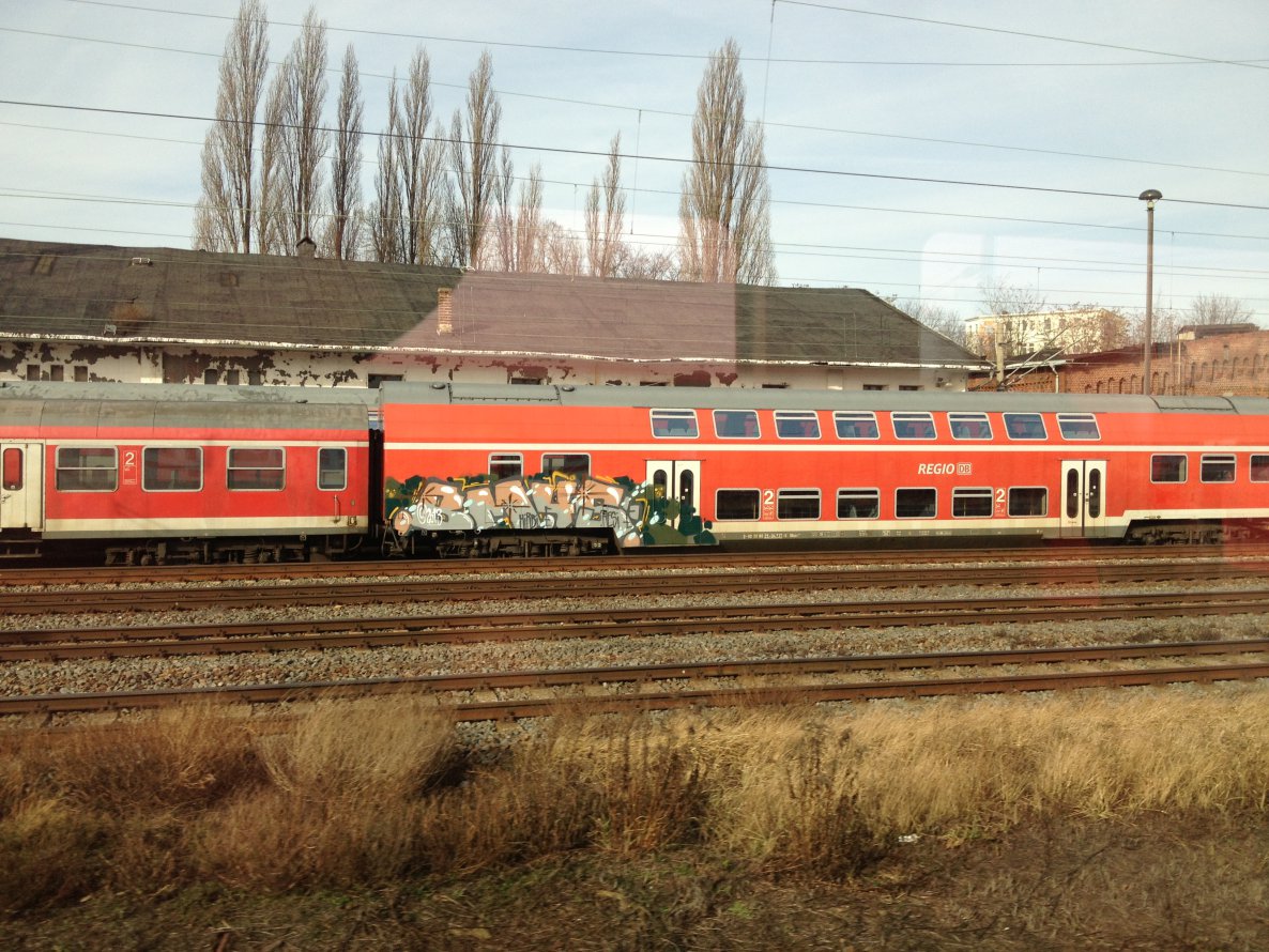 Graffiti Train - Photo by zore - bm45, halle, saale (2014)