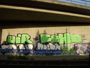 Graffiti Wall - Photo by zore - uir, echo, ed (2012)
