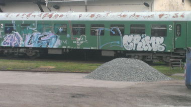Graffiti Train - Photo by zwolli - crime
