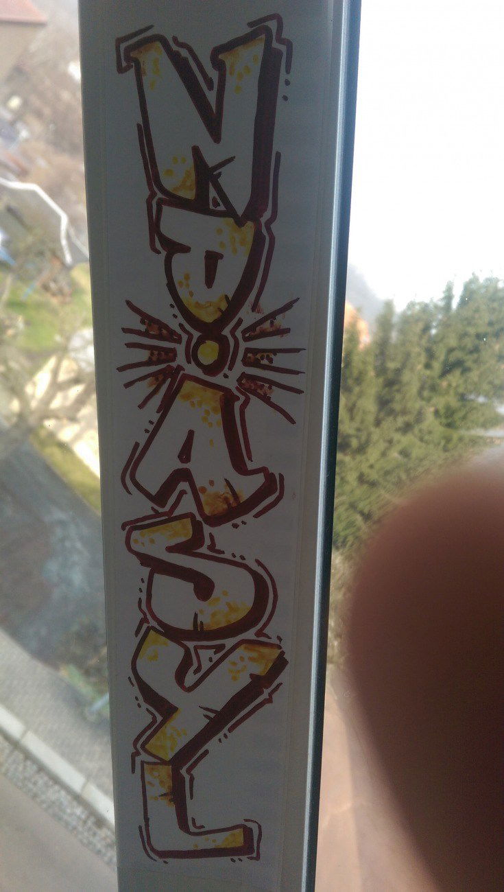 Graffiti Street Art - Photo by zwolli - no, asyl, sticker