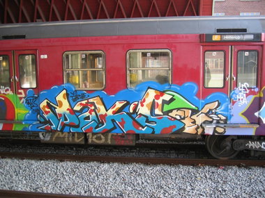 Graffiti Wall - Photo by zzzzz