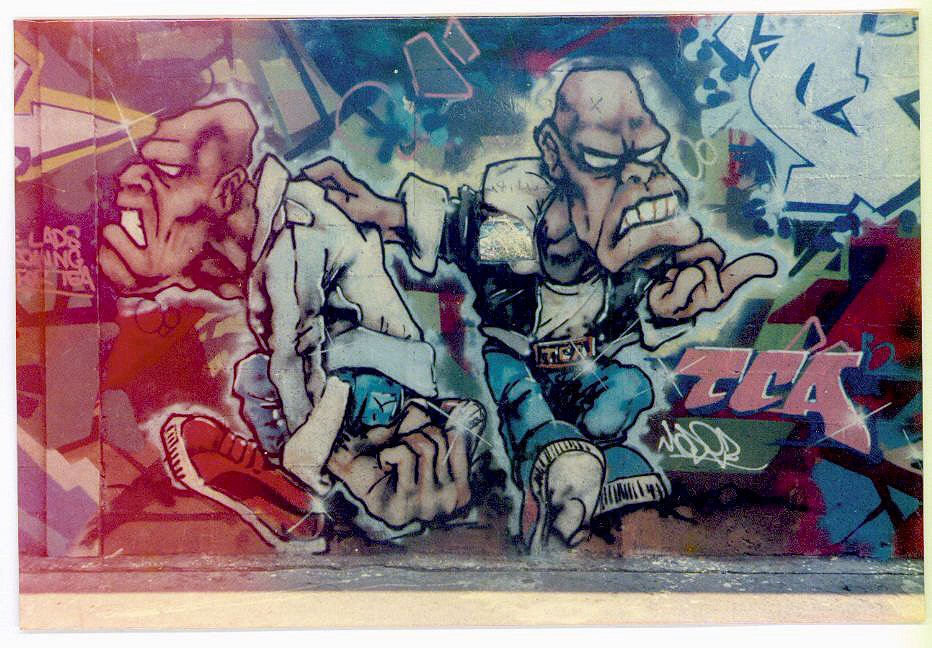 Graffiti Wall - Photo by zzzzz