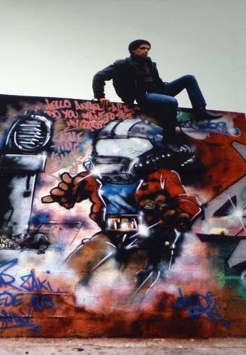 Graffiti Wall - Photo by zzzzz