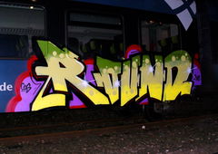 Graffiti Train - Photo by zzzzz (2018)