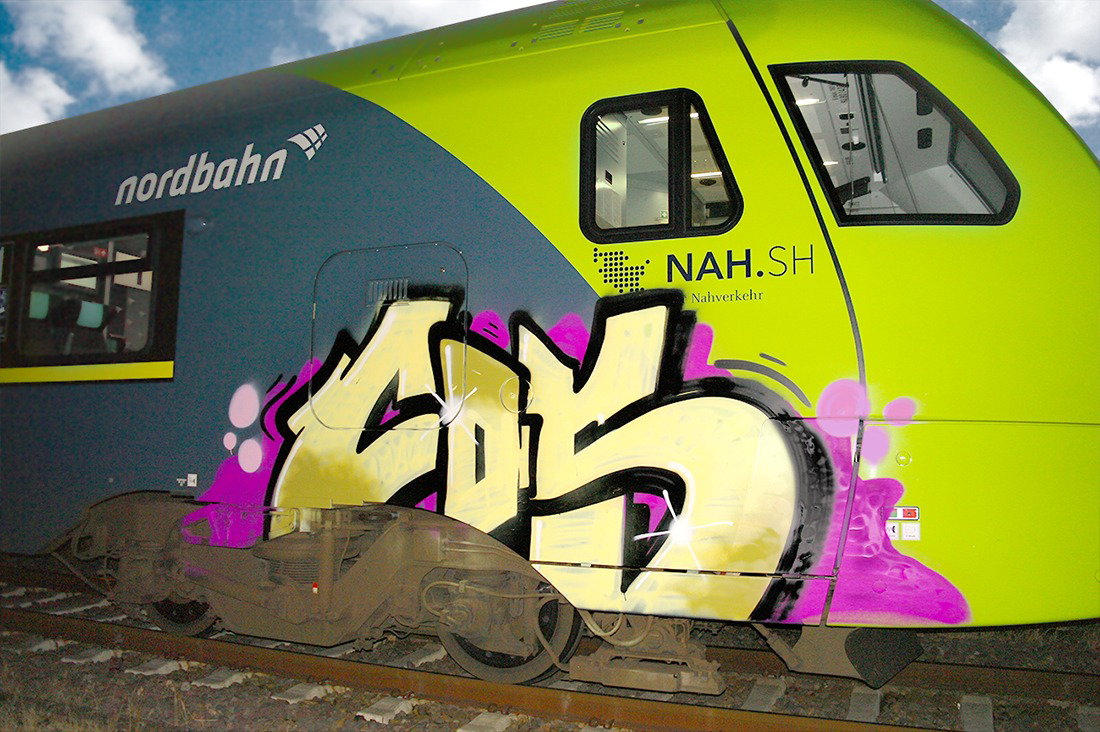 Graffiti Photo by zzzzz