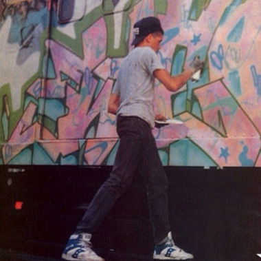 Graffiti Train - Photo by zzzzz