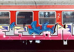 Graffiti Train - Photo by zzzzz