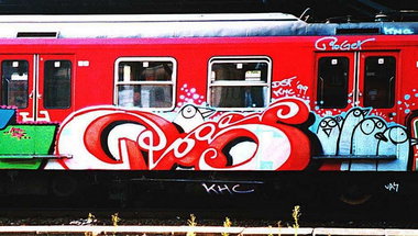 Graffiti Train - Photo by zzzzz