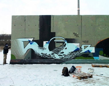 Graffiti Wall - Photo by zzzzz