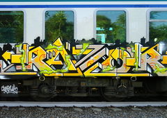 Graffiti Train - Photo by zzzzz - RAZOR