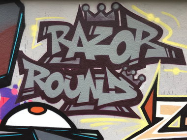 Graffiti Wall - Photo by zzzzz