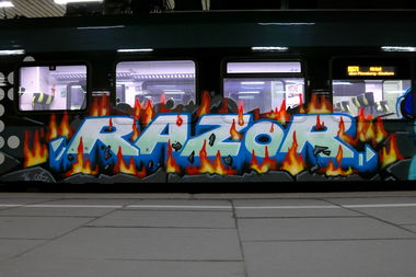 Graffiti Train - Photo by zzzzz (2016)