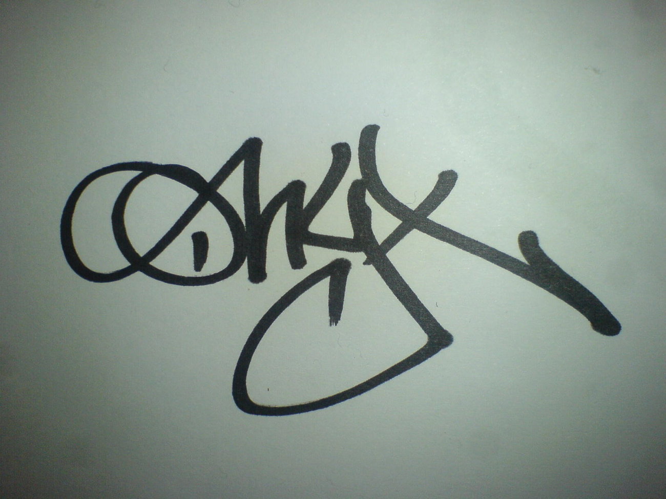 Graffiti Bombing - Photo by zzzzzz - Kimbo (2012)